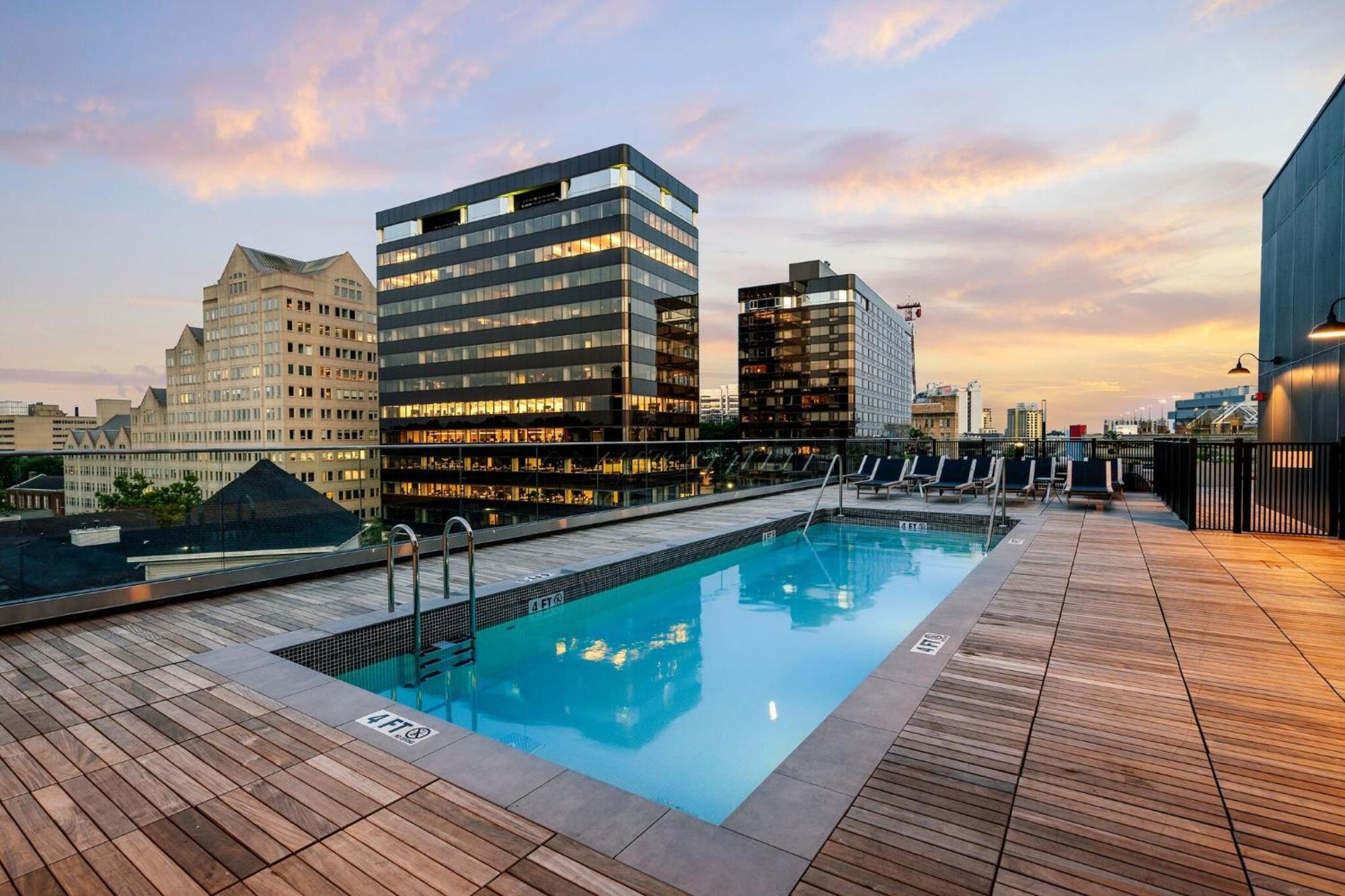 Luxury Apartments By Hyatus At The Asher Στάμφορντ Εξωτερικό φωτογραφία